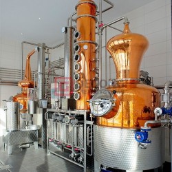 500L Copper Column Industrial Alcohol Distiller Vodka Distillation Equipment
